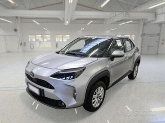 toyota yaris cross 1.5h 92cv e-cvt business