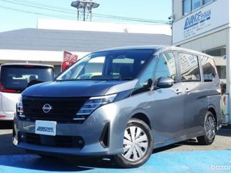 nissan serena 2,0l 2023