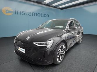 audi q8 e-tron 55 s line 300 kw