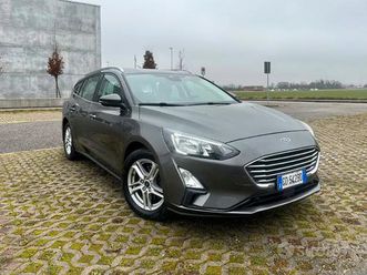 ford focus sw 1.5ecoblue titanium retrocamera