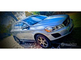 volvo xc60 d5aut summum awd aut cv pari al nuovo