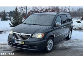 lancia voyager 2.8crd platinum