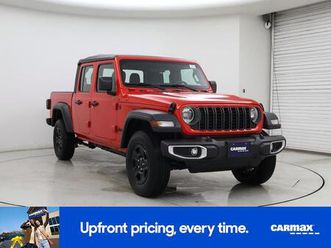 used 2025 jeep gladiator sport