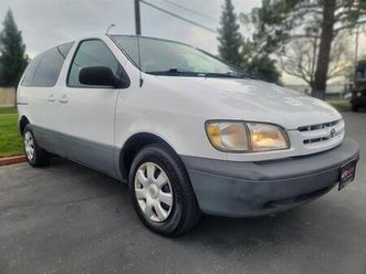 used 1999 toyota sienna ce