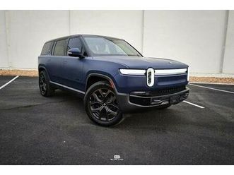 used 2026 rivian r1s premium