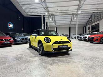 mini mini cabrio cooper c aut. favoured