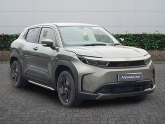 toyota urban cruiser design suv's 61kwh design auto 5dr