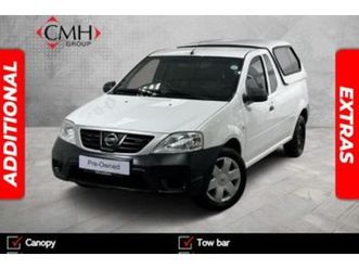 2023 nissan np200 1.6 a/c safety pack