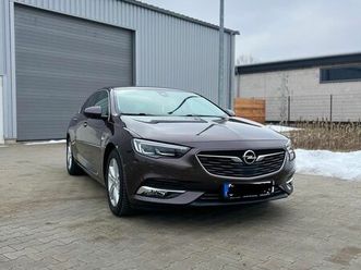opel insignia grand sport – gepflegt, leder/agr-sitze