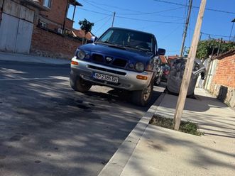 nissan terrano 2.7 9,000 bgn