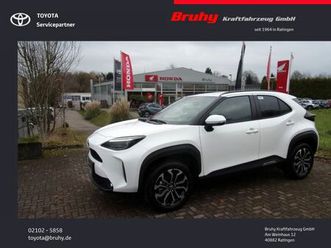 toyota yaris cross 1,5-l-vvt-ie teamplayer safety p. v