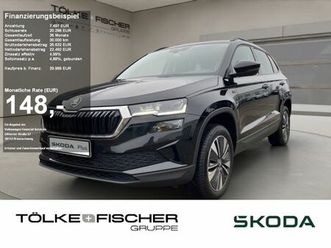 skoda karoq 1.0 tsi selection ahk navi pdc rfk shz