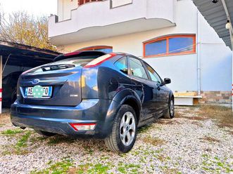 ford fokus 1.6 naftë.