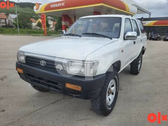 toyota 4-runner vojna verzija pravljena za un. 2,8 dizelčitaj det