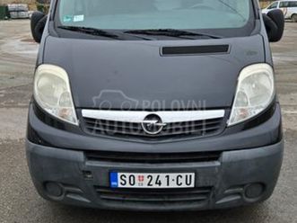 opel vivaro 2.5 cdti
