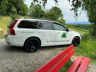 volvo v50 t5 awd | 230 ps turbo | allrad & 8-fach bereift canton thurgovie - tutti.ch