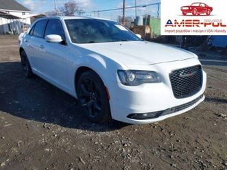 chrysler 300s 2023 3.6 benzyna 300km