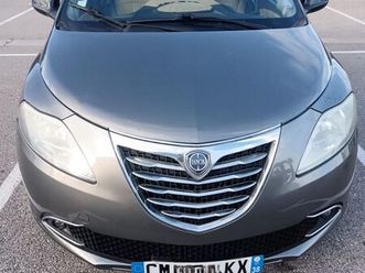 vente lancia 94500 km