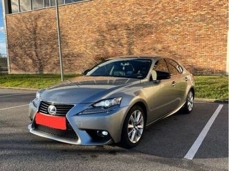 lexus is300h