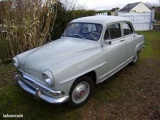 véhicule simca