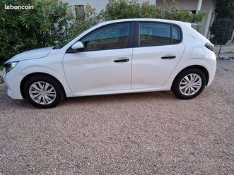 peugeot 208 société 1.5 hdi premium pack bvm6 43000 kms