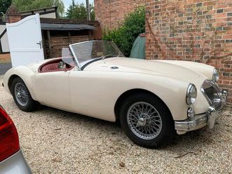 encheres-en-ligne-mg-a-mkii-belle-configuration