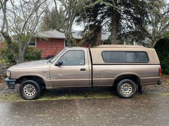1994 mazda b3000 truck 151k miles *cash only*