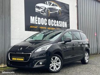 peugeot 5008 phase 2 – 1.6 e-hdi 120 ch – eat6– allure – 7 places – toit panoramique – gps – radar caméra – sport – distribution neuve – septembre 2015