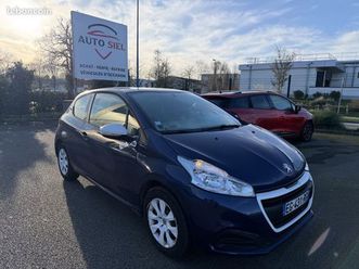 peugeot 208 1.2 pure tech 68 ch like 3p