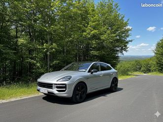 porsche cayenne se hybrid coupe black edition 519 cv