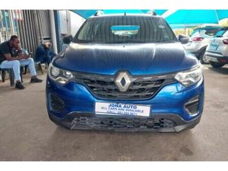 2022 renault triber 1.0 intens