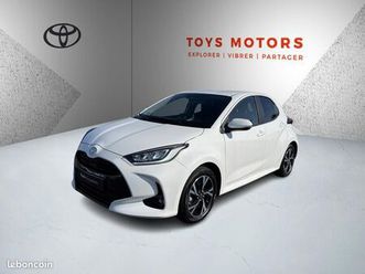 toyota yaris hybride 116h design