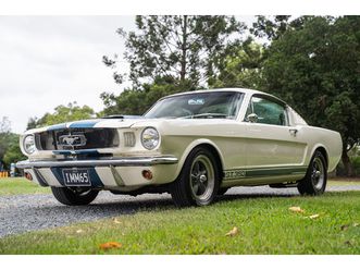 1965 ford mustang