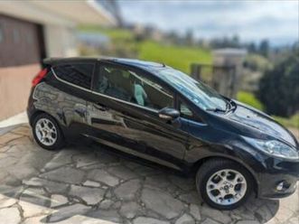 a vendre ford fiesta 1l6 tdci 95 cv pas de démarchage commercial
