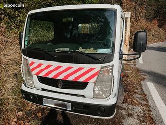 camion benne renault maxity 150 dxi 3.0l