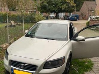 volvo c30 2.0 momentum — volvo — marktplaats