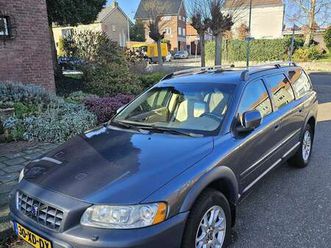 2.5 t awd summum zeer goed onderhouden