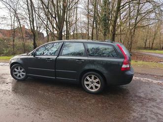 volvo v 50 2.0d diesel kombi klima bj 2006 tüv 10/ 2027