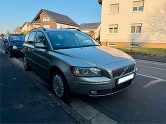 volvo v50 2.4i automatik lpg gas momentum