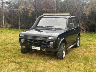 lada niva 2002 1,7