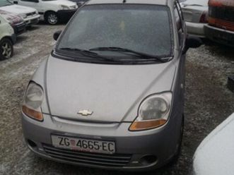 chevrolet spark 0.8, 2009.god. na ime kupca (american, mastercard)