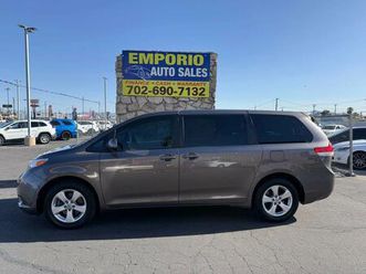 used 2011 toyota sienna le