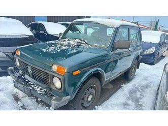 lada niva 1.7i only*allrad*servolenkung*ahk*