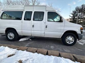 2011 ford hitop handicap lift or cargo 53,000 miles orig runs & drives