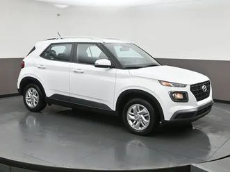 2025 hyundai venue preferred push button start i heated seats i