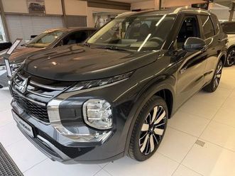 mitsubishi plug-in hybrid outlander intro edition