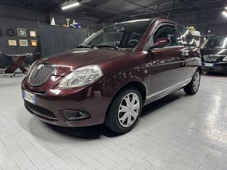 ypsilon 1.2 8v oro neopatentati