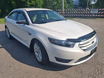 2016 ford taurus limited leather seats* only 82k* fianancing available