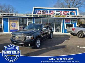 2010 chevrolet avalanche 4wd crew cab ltz pickup