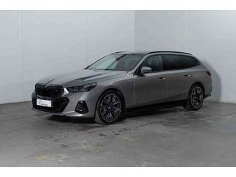 bmw i5 edrive40 touring m-sport pro 5d